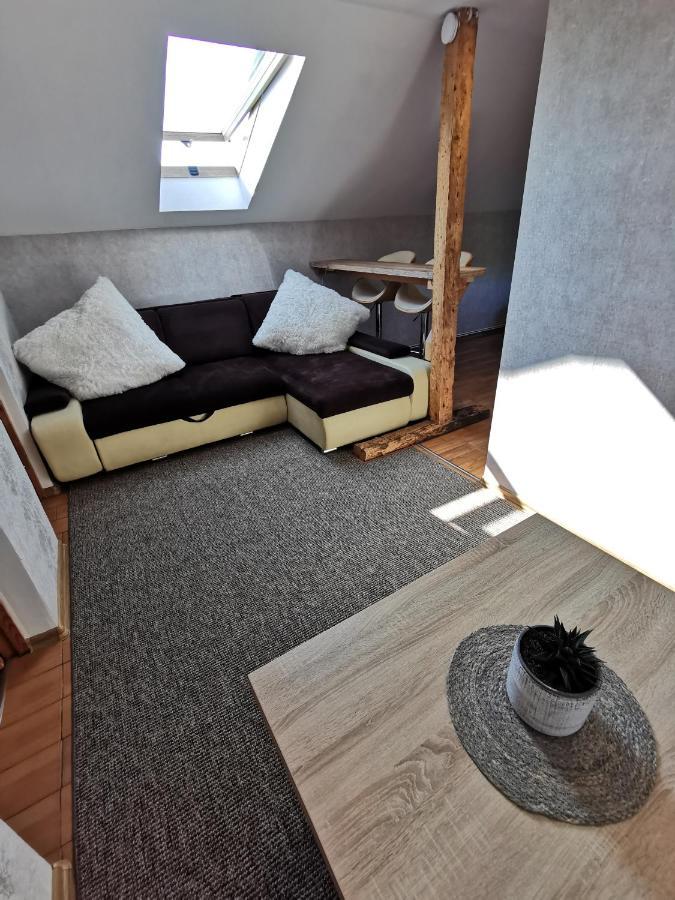 Silent Loft For Getaway Apartment Liepaja Ngoại thất bức ảnh
